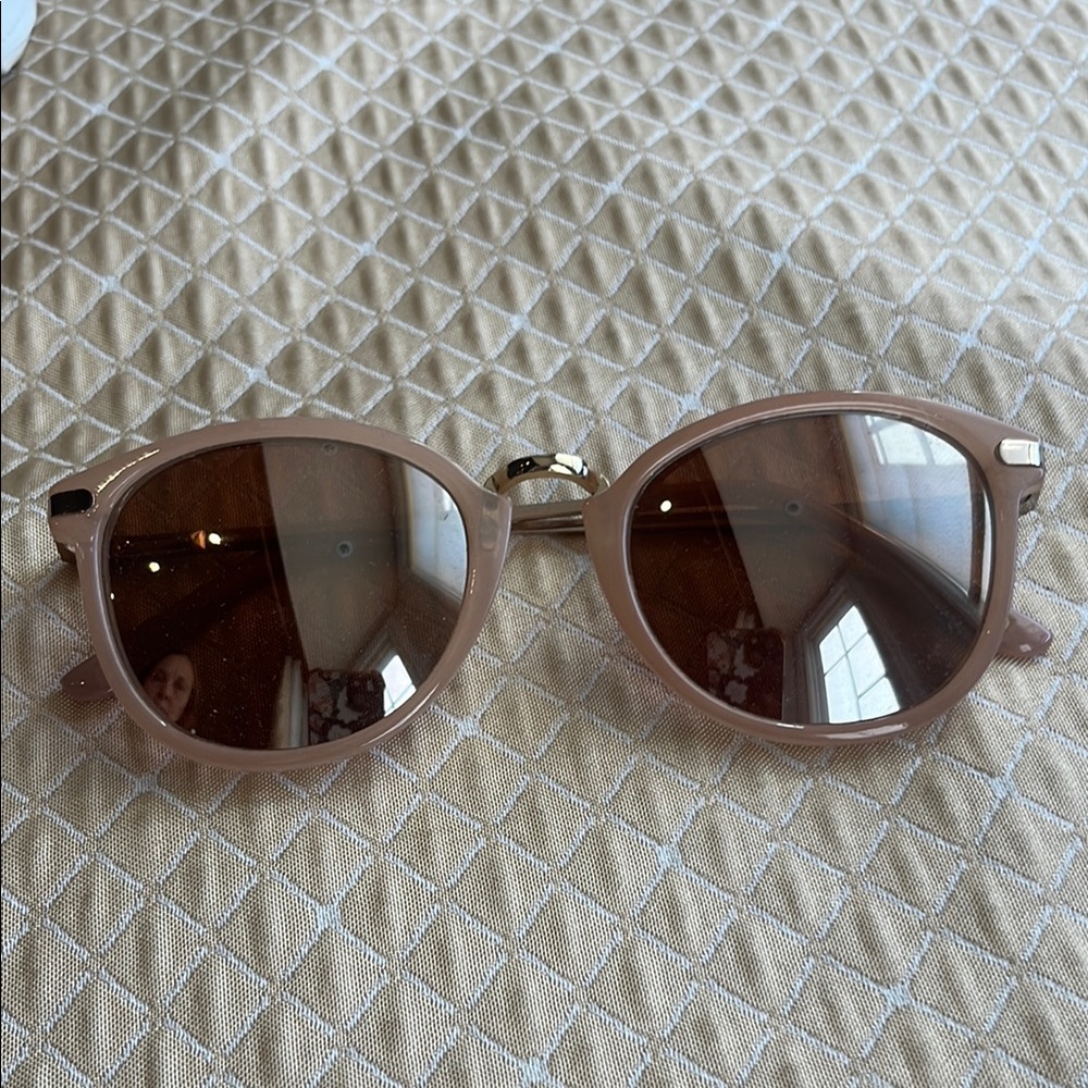 Stylish Brown Sunglasses